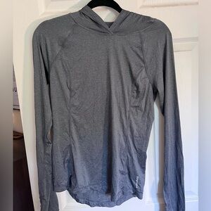 Women’s Grey Long Sleeve Athletic Top